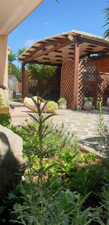 B&B L'Oasi Del Sole Uggiano La Chiesa Exteriör bild